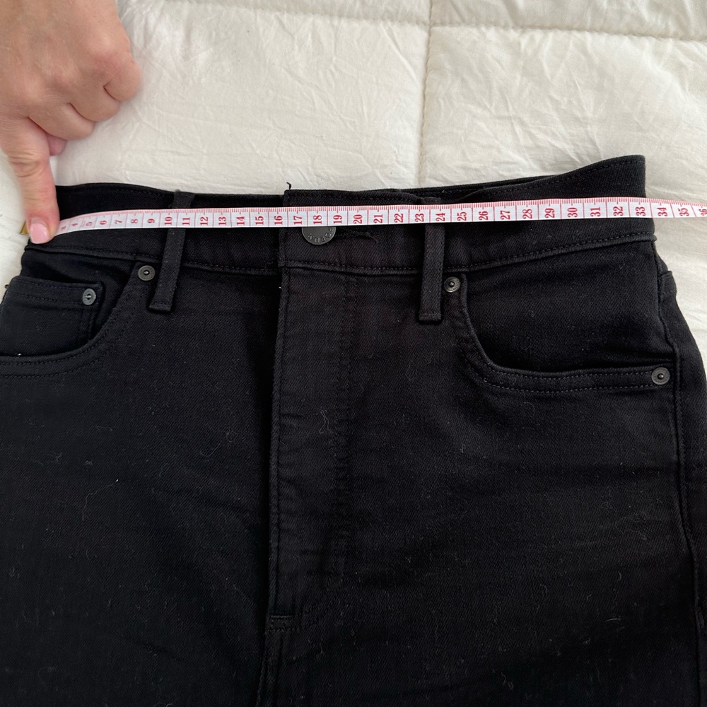 Aritzia Denim Forum Jeans - Picture 5 of 7